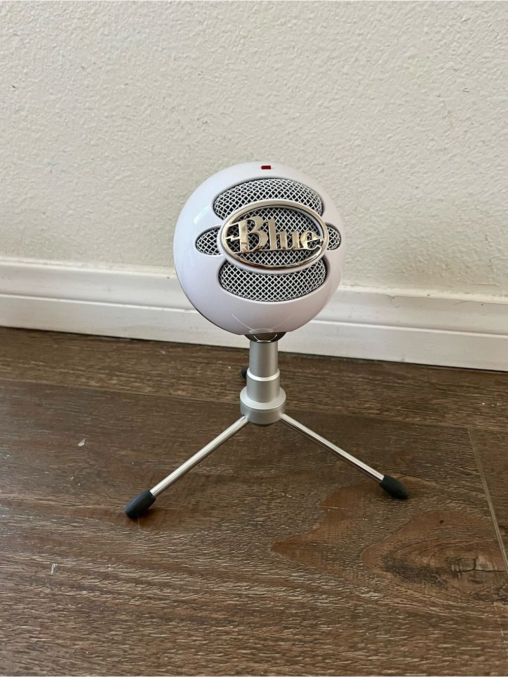 Blue Snowball USB Microphone - White